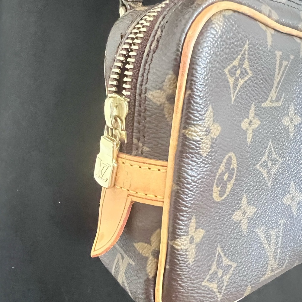 Louis Vuitton Brown Monogram Crossbody Bag - Picture 4 of 14